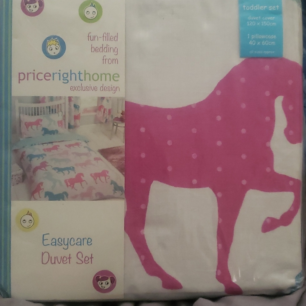 Horse toddler bedding